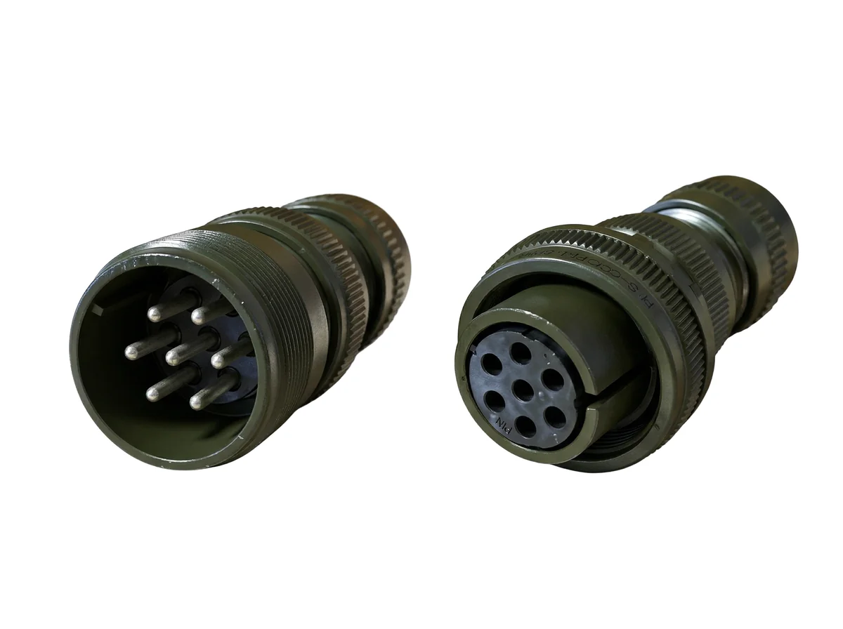 7-Pole MIL Connector (Straight)